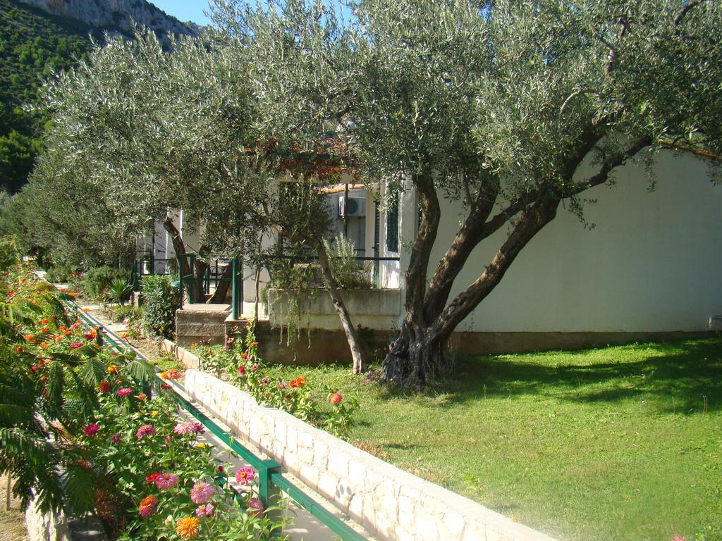 Apartment Bonaca Klek Exterior foto
