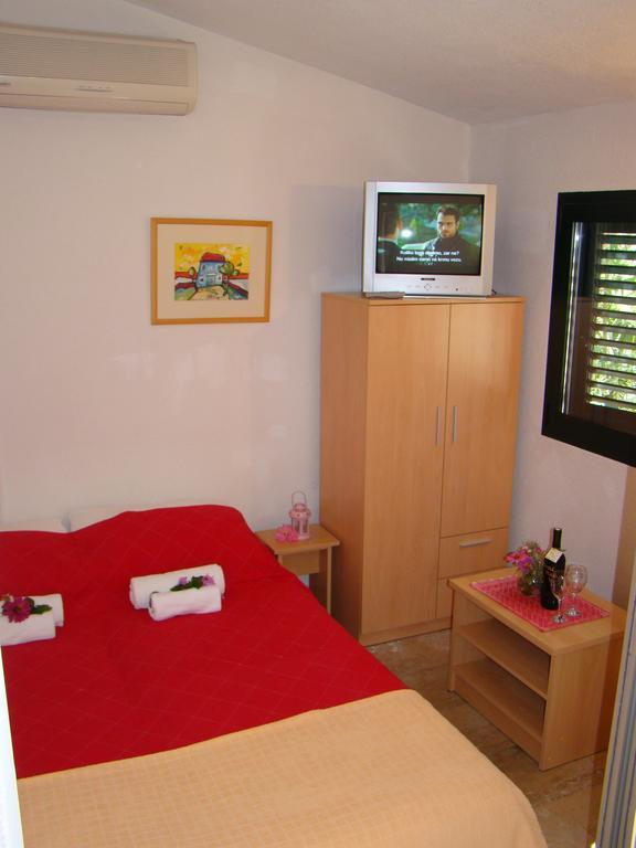 Apartment Bonaca Klek Exterior foto
